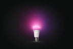 Philips Hue White & Color Ambiance E27 LED Glühbirne, 1100lm, 16 Mio. Farben, dimmbar, steuerbar via App und Stimme, kompatibel mit Amazon Alexa (Echo, Echo Dot), 1er Pack, alte Generation