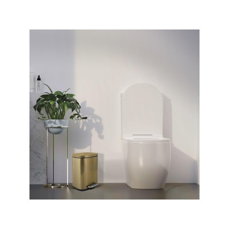 Spirella - Badezimmer Mülleimer mit Fußpedal Modell Akira - Hochwertiger Edelstahl - Leise Schließfunktion Easy-Close - Gebürstetes Gold - 5L - Badaccessoires