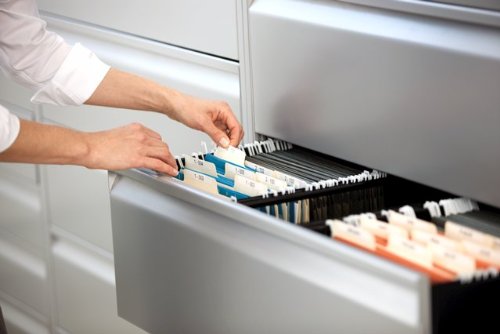 DYMO LabelManager 280 Tragbares Beschriftungsgerät im Koffer | Wiederaufladbares Etikettiergerät mit QWERTZ Tastatur | mit PC- oder Mac-Schnittstelle | für D1 Etiketten in 6, 9 und 12mm Breite