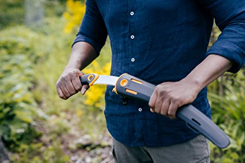 Fiskars Profi Handsäge für frisches Holz, Grobzahnung, Hochwertiges Stahl-Sägeblatt, Inklusive Aufbewahrungsköcher, Schwarz/Orange, Sägeblattlänge: 33 cm, SW-330, 1020199