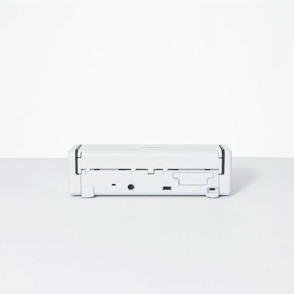 Brother ADS-1800W - Kompakter und tragbarer Dokumentenscanner mit WLAN