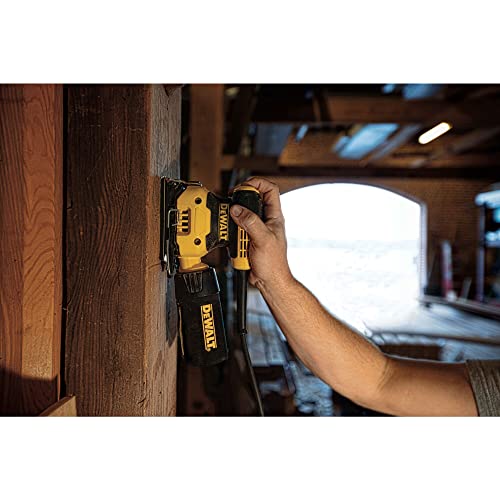 DEWALT Vibratiosnschleifer/Schwingschleifer (230 Watt, Schwingkreis-ø 1.6 mm, Schleifplatte 108 x 115 mm, Klettfix, AirLock kompatibel, inkl. Staubfangsack & Absaugadapter) DWE6411-QS