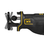Dewalt 18V XR Akku-Säbelsäge DCS382N (bürstenloser Motor, sehr kompakt, max. Schnittleistung 300mm, hohe Schnittgeschwindigkeit, mit LED-Licht, Lieferung ohne Akku & Ladegerät)
