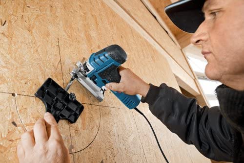 Bosch Professional Stichsäge GST 150 CE (Schnitttiefe Holz max: 150, inkl. Gleitschuh, Abdeckhaube, Saugdüse, 1x Stichsägeblatt T 144 D Spanreißschutz, Einlage, L-BOXX)