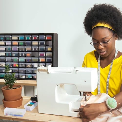 Akro-Mils 10164 Schubladenschrank mit 64 Schubladen, Kunststoff, für Garage, Perlen- und Make-up-Organizer, Lego-Aufbewahrung, Lehrer-Werkzeugkasten und mehr, 50,8 x 15,2 x 40,6 cm (B x T x H) Schwarz