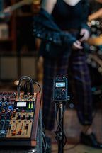 Tascam DR-40X Tragbarer Vierspur-Audiorecorder und USB-Interface