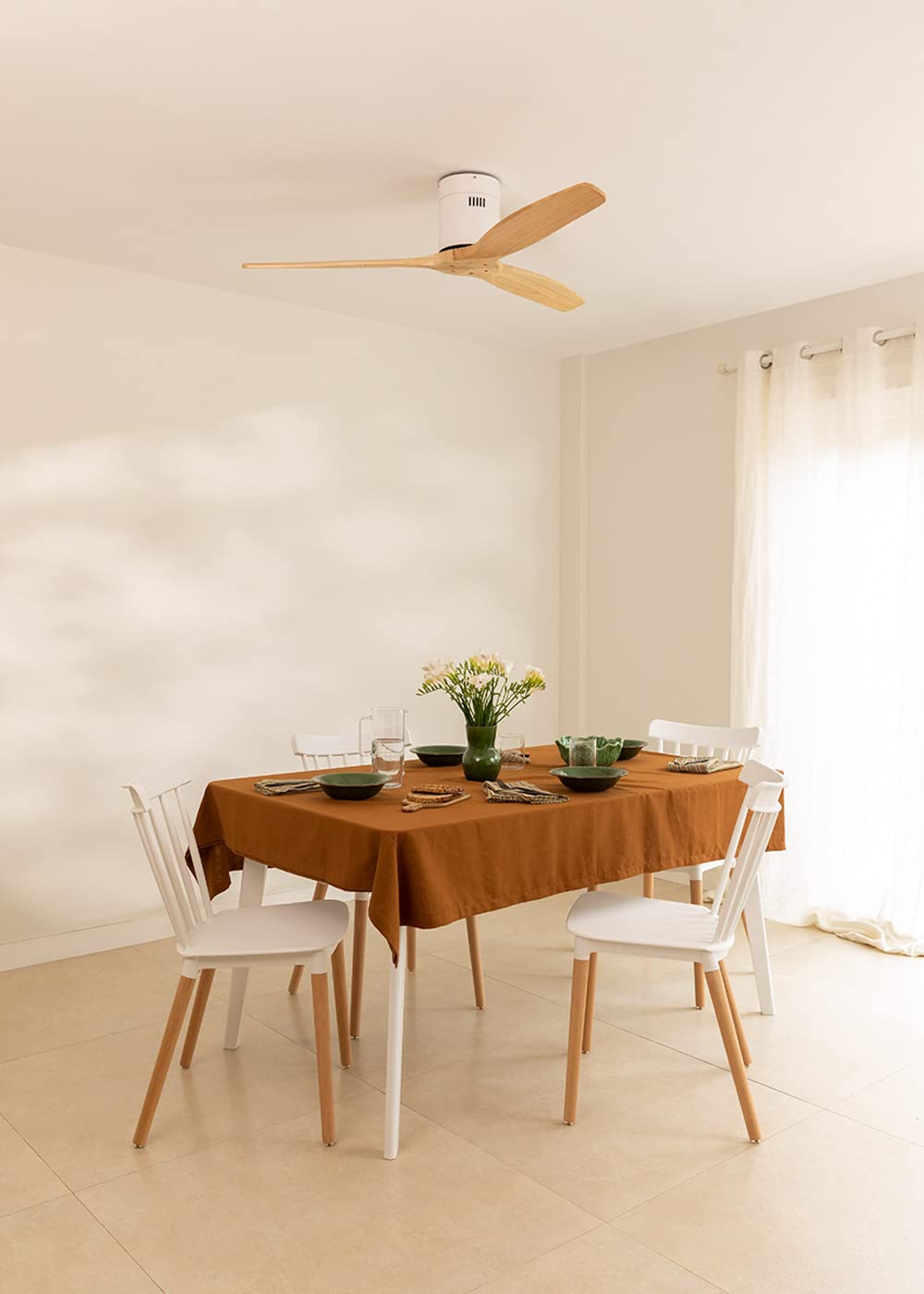 CREATE / WINDCALM M/Deckenventilator ABS Weiß Hellesholzflügel-Optik mit WLAN und Fernbedienung/Leise, 40W, Ø132cm, 6 Geschwindigkeiten, Timer von 1 bis 4 Std., DC-Motor, Sommer-Winterbetrieb