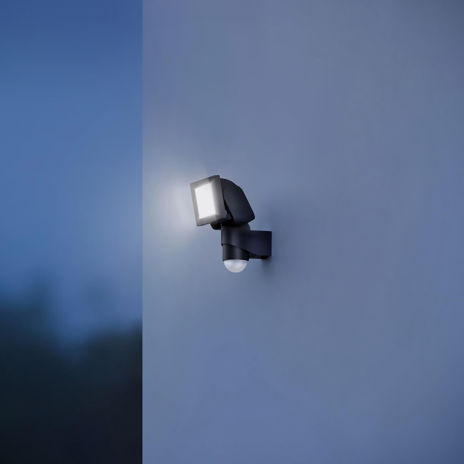 Steinel LED Außenstrahler LS 150 S schwarz, 240° Bewegungsmelder, max. 12 m Reichweite, 14,7 W, Schwenkbar, 1375 lm, 4000 K