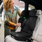 Maxi-Cosi Tanza i-Size, Klappbarer Kindersitz, 3,5-12 Jahren, 100–150 cm, 10 Kopfstützenpositionen, Tragbarer Reiseautositz, G-CELL Seitenaufprallschutz, Umweltfreundliche Produktion, Full Black