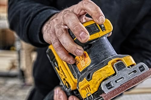 DEWALT DCW200N-XJ 18V XR Brushless 1/4 Blatt Handschleifer (blanke Einheit)