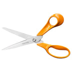 Fiskars Classic Universal-Küchenschere, Rechtshändig, Gesamtlänge: 21 cm, Verbesserte Torx-Schraube und ergonomischerer Griff, Nachhaltige Verpackung, Qualitätsstahl/Kunststoff, Orange, 1075031