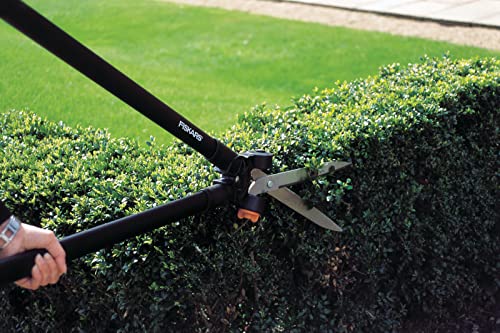 Fiskars Scherenstorch, Multifunktionale Hecken- und Rasenschere, Reichweite bis 2,5 m, Schwarz/Orange, PowerLever, GS53, 1001565