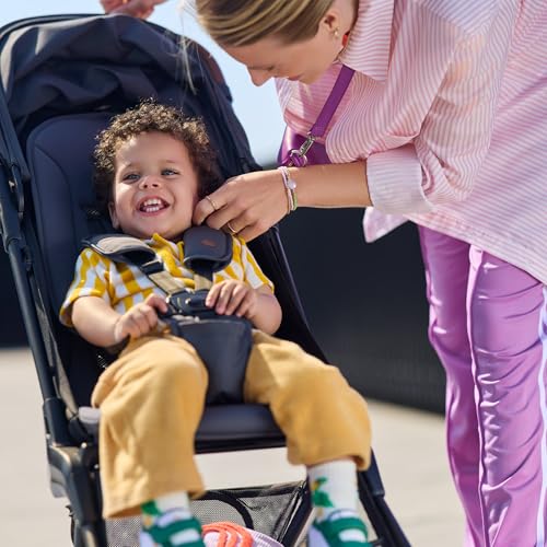 Bebeconfort Zephir, kompakter Baby Kinderwagen, 0–4 Jahre (bis zu 22 kg), leichter Reise Buggy (5.6 kg), in Kabinengröße, flacher und verstellbarer Sitz, Aufbewahrungskorb, Mineral Green