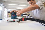 Bosch Professional GSS 280 AVE (300 Watt, inkl. Zusatzhandgriff, 1x Schleifblatt C470, 1x Schleifblatt C470, 1x Schleifblatt C470, L-BOXX)