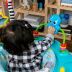 Baby Einstein, Ocean Explorers Curiosity Cove 2-in-1, Türhopser und Bodenspielzeug, Alter 6-12 Monate