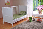 Marsell Baby Gitterbett Babybett und Kinderbett mit Aloe Vera Schaumstoffmatratze Zahnschienen und höhenverstellbar Weiß, umbaubar zum Juniorbett