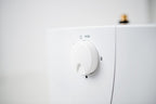 Bosch Elektrischer Kleinspeicher Tronic 1500 TO - Energieklasse A, 230V, 5 Liter Kapazität - Unter-/ Übertischgerät, Stufenlose Temperatureinstellung - Weiß