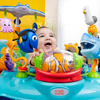 Bright Starts, Disney Baby, Findet Nemo Spring- und Spielcenter mit Spielstation mit Lichtern und Musik, 13 Aktivität Spielzeug, 360° drehender Sitz, höhenverstellbares, Kinder ab 6 Monaten