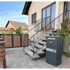 Metzler Paketbox, Briefkasten mit großem Paketfach in Anthrazit, personalisierte Paketbox für draußen, Standbriefkasten mit Paketfach, Paketkasten, Postbox mit Gravur, rostfrei und massiv - Bispo 2