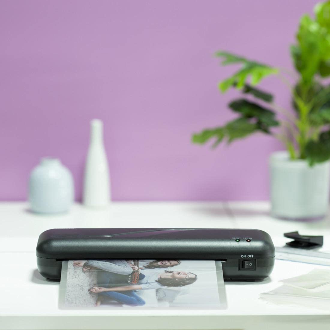Hama Laminiergerät plus Laminierfolien (A4, A5, A6, Visitenkarten, als Laminiergerät Set inkl. Folie für Laminiergerät, Plastifizier Maschine kalt und heiß Lamination plus Zubehör, 80-125 mic)