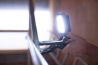 Brennenstuhl klemmbarer LED Arbeitsstrahler CL 1050 MA (10W, 950lm, IP65, Akku LED Arbeitsleuchte mit Neigungswinkel, USB, Powerbank, Engineered in Germany)