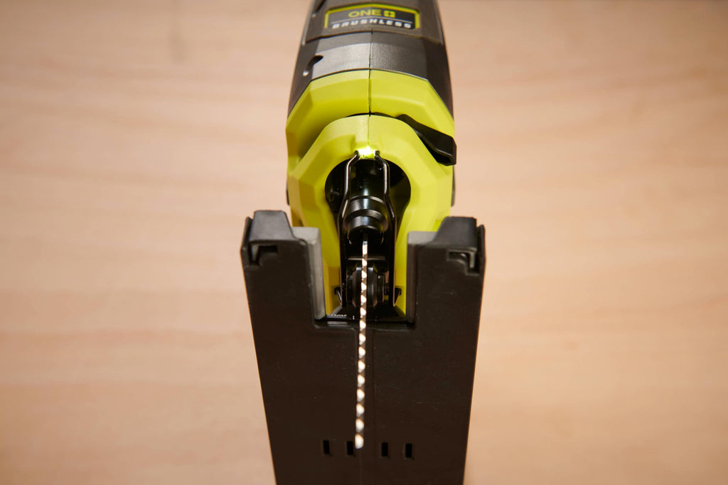 RYOBI 18 V ONE+ Brushless Akku-Stichsäge RJS18BL-0, 25 mm Hublänge, Pendelhub, ohne Akku und Ladegerät