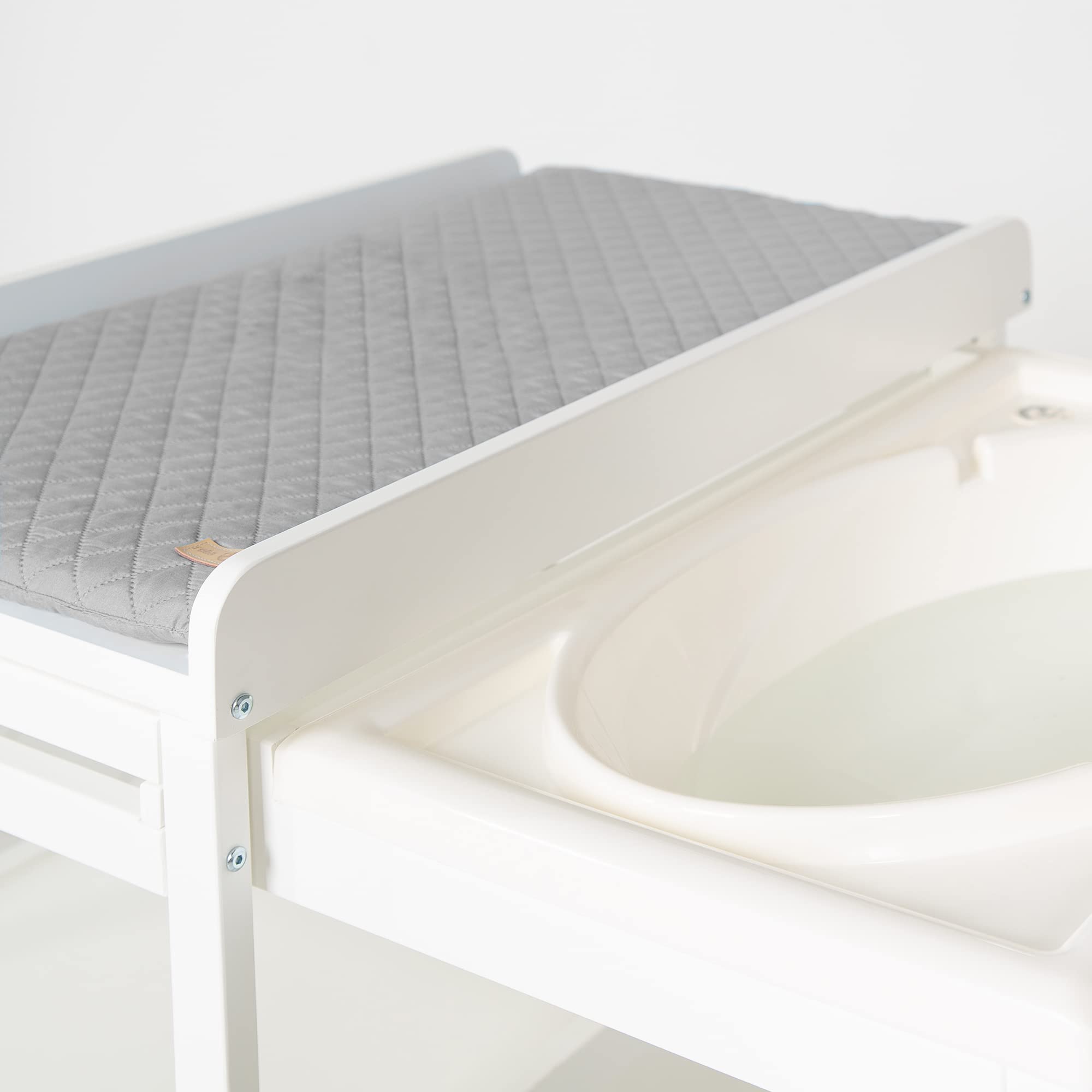roba Bade Wickel Kombination + Wickelauflage Style grau - Mobiler Kombi Wickeltisch mit integrierter Badewanne - mit ausziehbarer Wickelfläche - Holz weiß