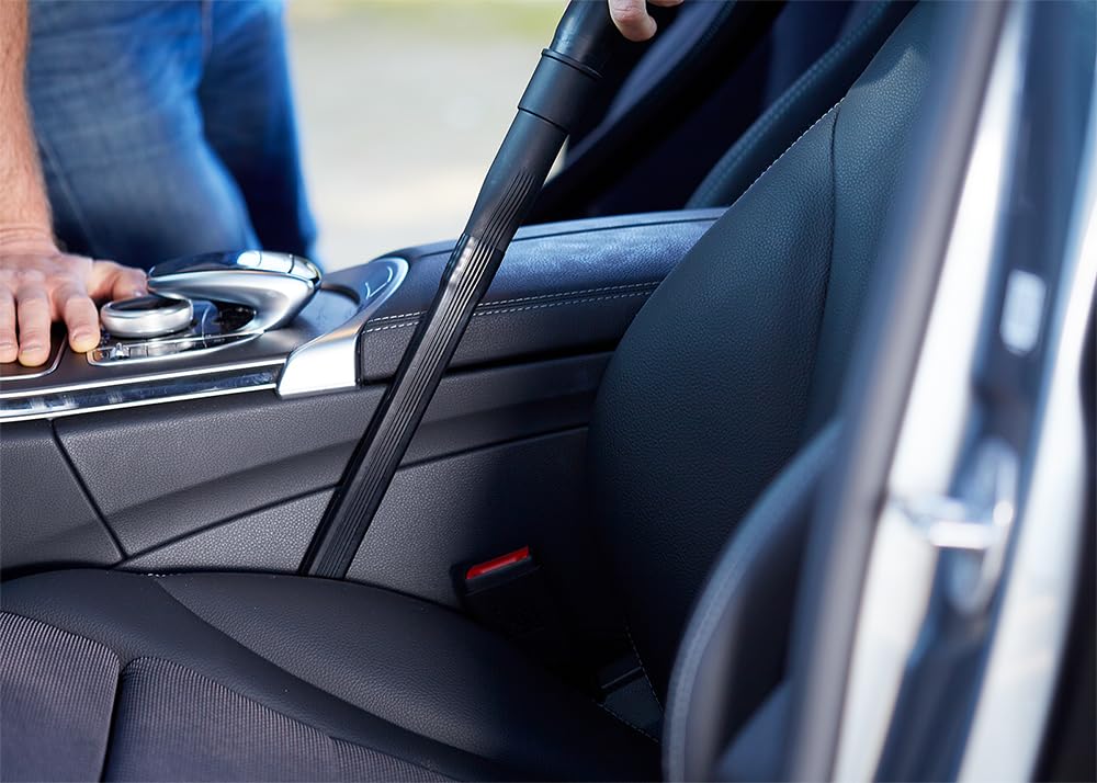 Nilfisk Multi II 30L T Nass Trockensauger mit Steckdose - Staubsauger für Werkstatt, Haus, Garten und Auto (1400 W)