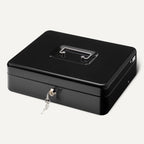 Amazon Basics Geldkassette mit Schloss, Schlüssel und Geldablage, 9 x 30 x 24 cm (H x B x T), Schwarz