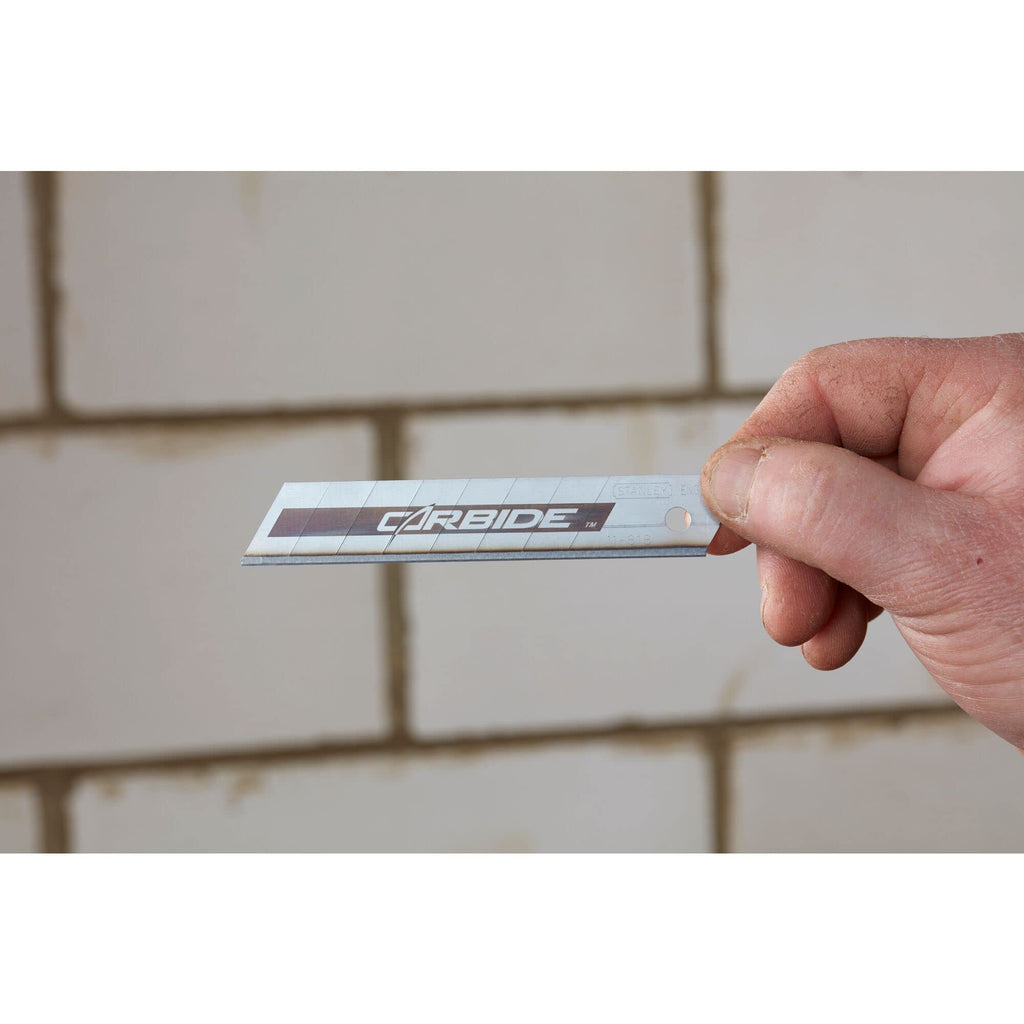 Stanley FatMax Pro Carbide Abbrechklingen STHT8-11818 (18mm, Ersatzklingen für Cuttermesser, langlebige wolframcarbid-beschichtete Schneidkante, ideal zum Schneiden von Karton & Kunststoff, 50 Stück)