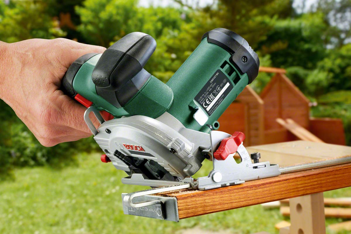 Bosch Akku Mini Handkreissäge UniversalCirc 12 (ohne Akku, 12 Volt System, im Karton)