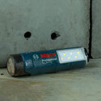 Bosch Professional 12V System Akku LED Lampe GLI 12V-300 (300 Lumen, ohne Akku/ Ladegerätn)