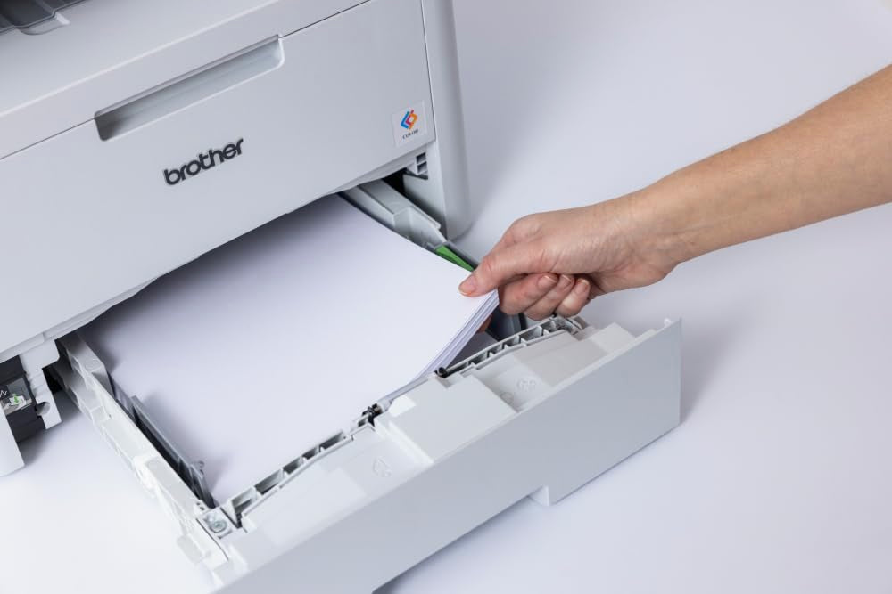Brother MFC-L8340CDW Professionelles und kompaktes 4-in-1 Farb-LED-Multifunktionsgerät (Drucker, Scanner, Kopierer, Fax, 30 Seiten/Min.) weiß/grau