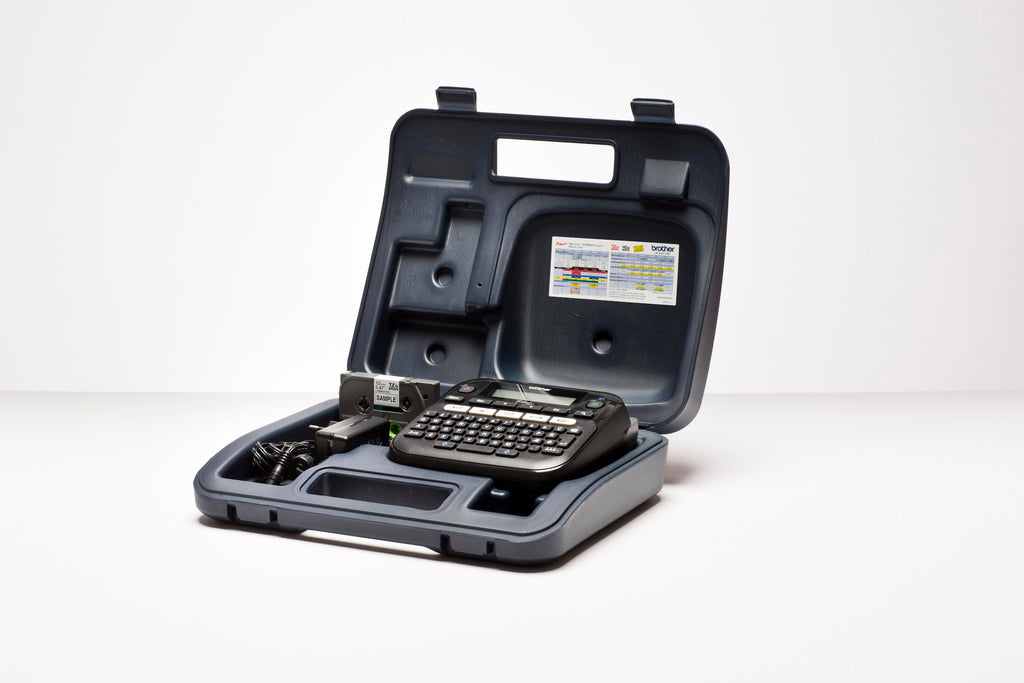 Brother PT-D210VP Beschriftungsgerät inklusive Netzadapter und Transportkoffer (für 3,5 bis 12 mm breite TZe-Schriftbänder, bis zu 20 mm/Sek. Druckgeschwindigkeit)
