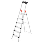 Hailo L80 ComfortLine Alu-Sicherheits-Stehleiter - 6 XXL-Stufen belastbar bis 150 kg - Tiefe Standfläche - Stehleiter mit Ablage - klappbare Aluleiter Made in Germany - Leiter rostfrei - Silber