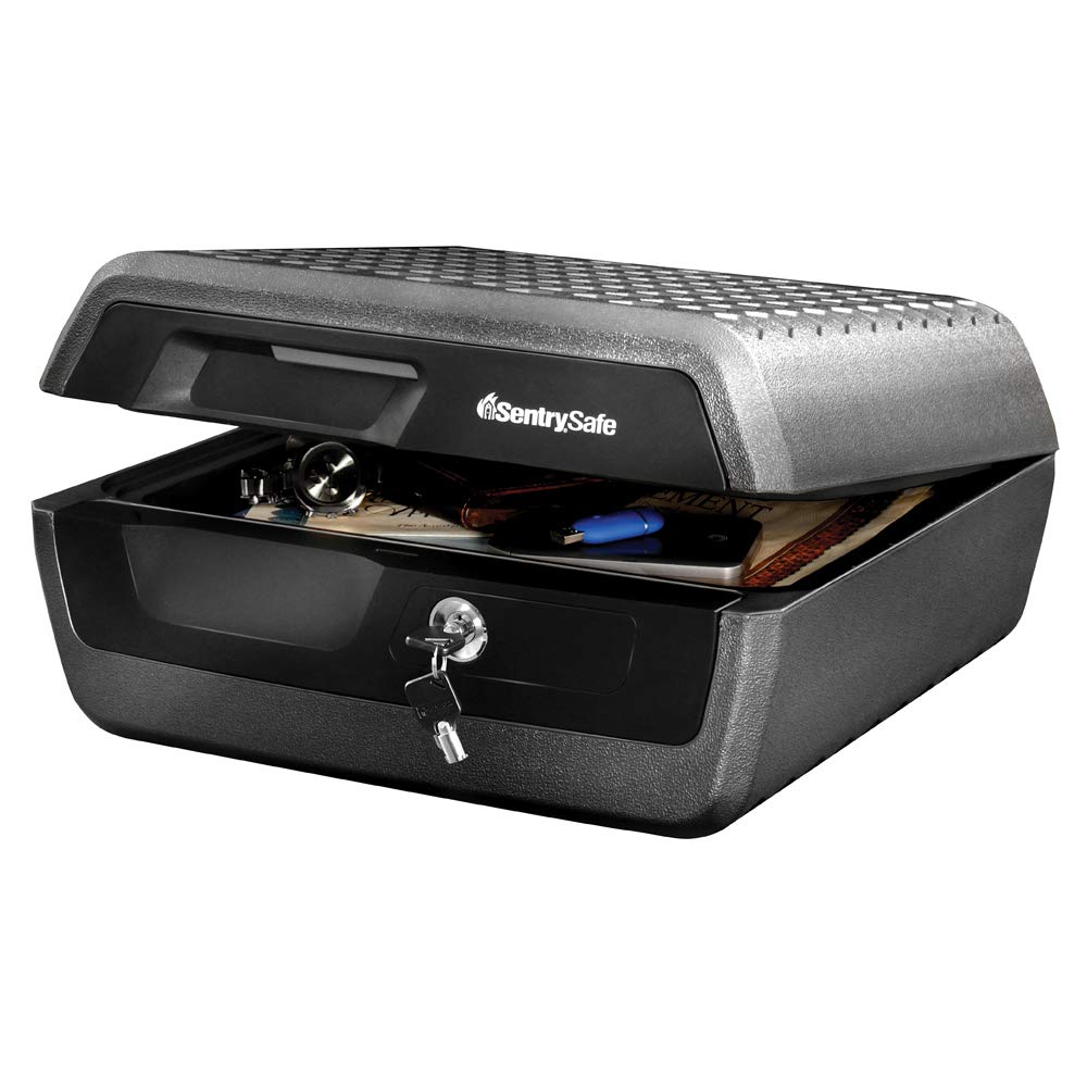 Sentry Safe CHW30220 Feuerfeste und wasserdichte Tresorbox mit Schlüsselschloss, Feuer- und Wassertruhe Safe für Wertsachen, Grau & Schwarz, 0,36 Kubikfuß, 7,6 x 16,5 x 14,8 Zoll