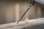 STUBAI Spezial Stemmeisen | schwedische Form | Klingenbreite 4 mm | Weißbuchen-Holzheft, polierte Fase | DIN 3139 | präzises Stechbeitel/Beitel für Holz | Profi-Qualität für Schreiner & Tischler