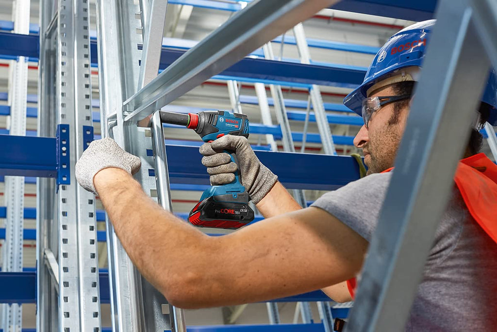 Bosch Professional 18V System Akku Drehschlagschrauber GDX 18V-200 (max. Drehmoment 200 Nm, inkl. L-BOXX, ohne Akku/ Ladegerät)