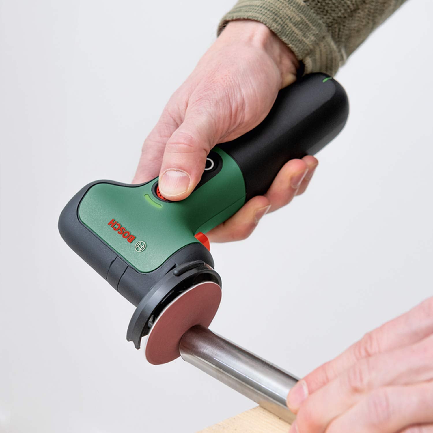 Bosch Mini-Winkelschleifer EasyCut&Grind (Holz (Rundhölzer), Kunststoff, Karton und Metall trennen; 2,0 Ah Akku; 7,2 Volt; im Karton)
