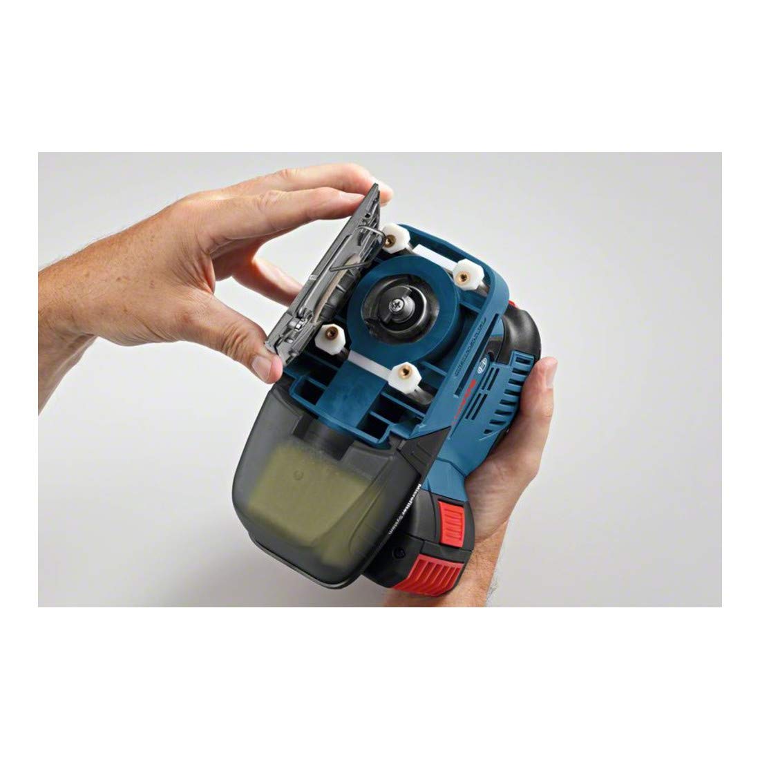 Bosch Professional 18V System Akku Schwingschleifer GSS 18V-10 (Schwingkreis-Ø: 1,6 mm, inkl. 3 Grundplatten mit unterschiedlichen Formaten, in L-BOXX, ohne Akku/ Ladegerät)