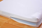 Marsell Baby Gitterbett Babybett und Kinderbett mit Aloe Vera Schaumstoffmatratze Zahnschienen und höhenverstellbar Weiß, umbaubar zum Juniorbett