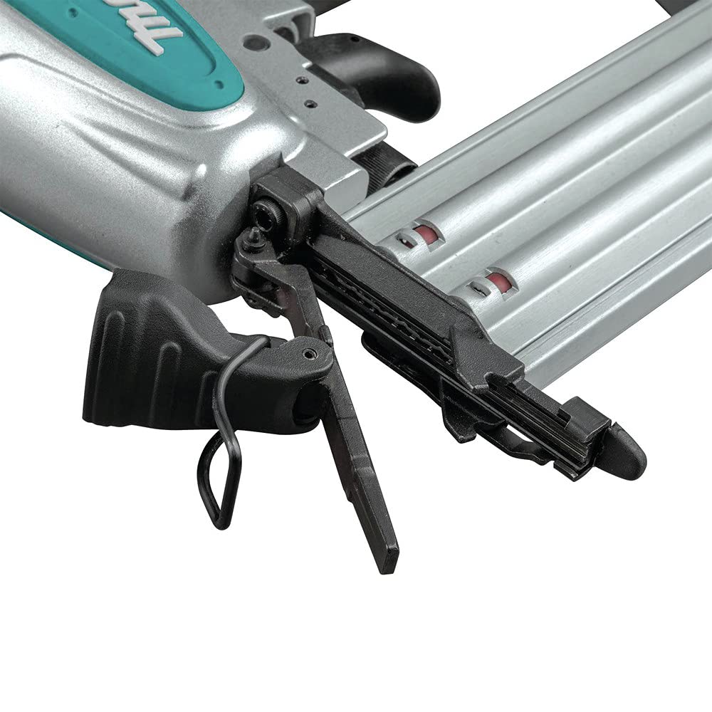 Makita - AF506-8 bar Brad tacker (18 Ga)