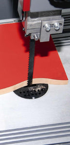Einhell Bandsäge TC-SB 305 U (750W, 370-800 m/min Sägebandgeschw., 170mm Schnitth.), neigbarer Sägetisch, Parallel- und Winkelanschlag, Untergestell