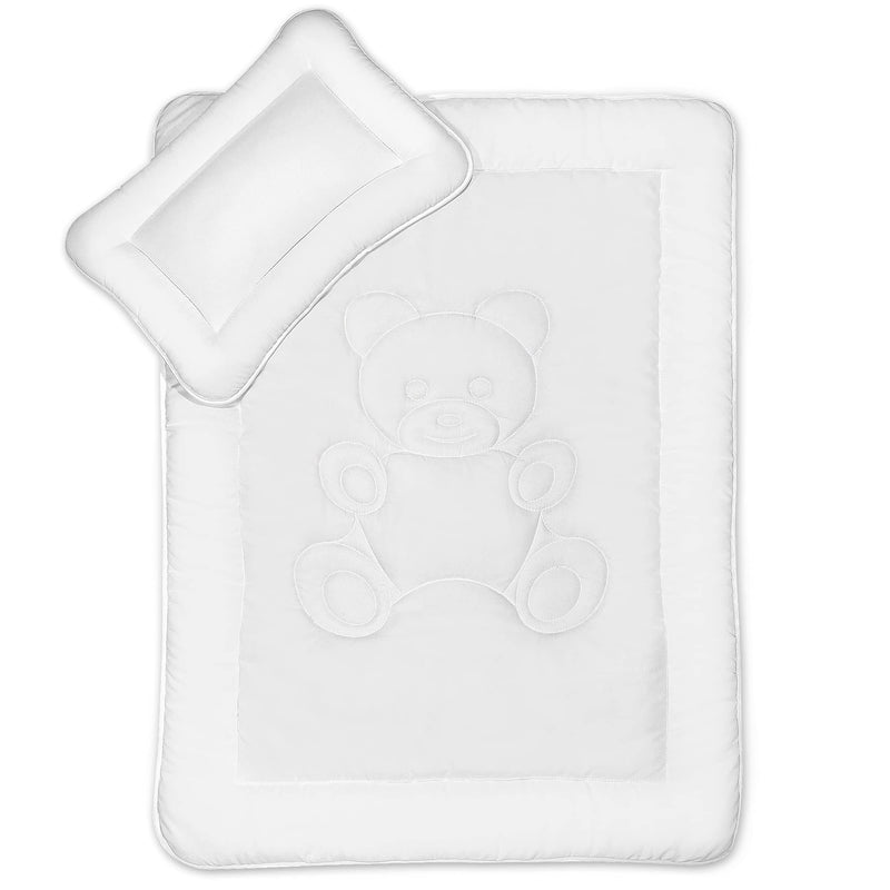 KiGATEX Baby Bettdecke und Kissen im Set - 100x135 cm Kinderbettdecke und 60x40 cm Kissen für Kinder Zertifiziert nach Öko-Tex - Kinderdecke mit Bärchensteppung