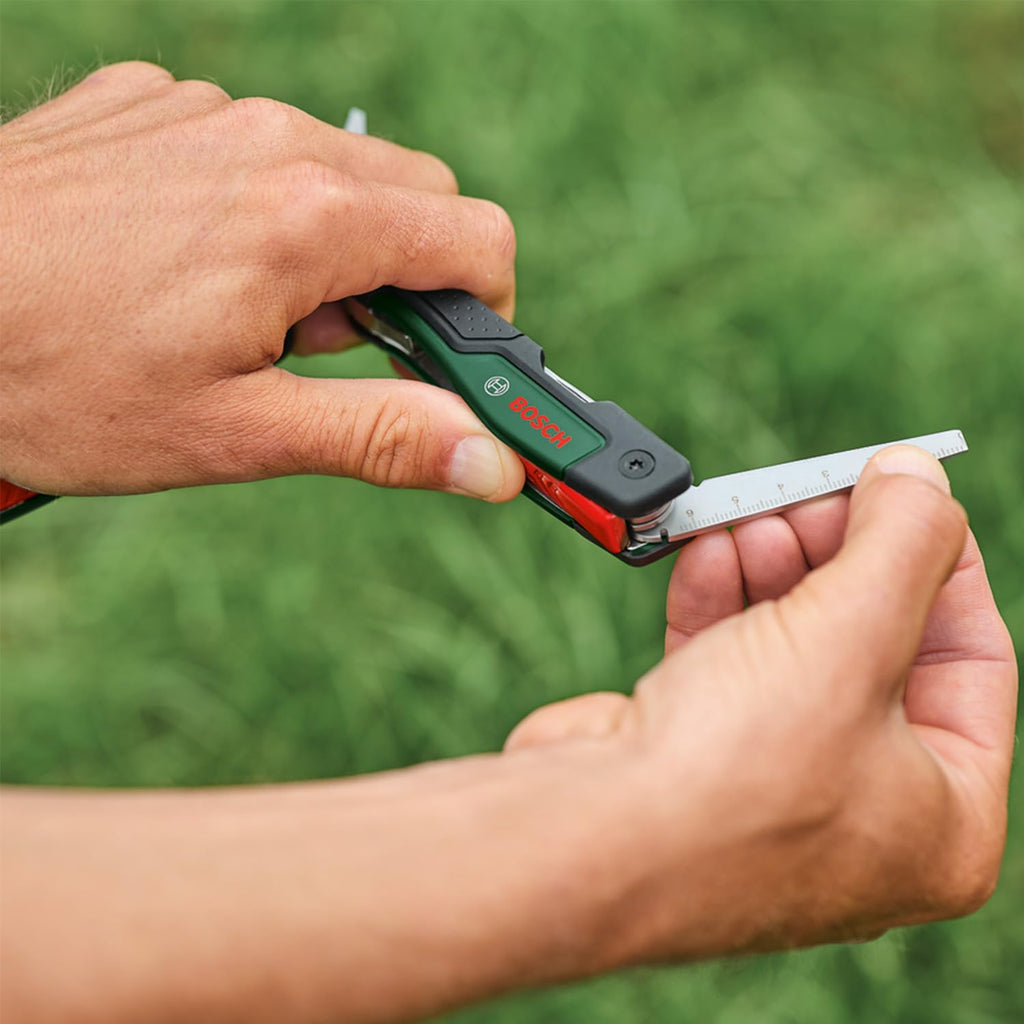 Bosch 16-in-1 Multi-Tool (Multifunktionswerkzeug zum Heimwerken, Outdoor und Camping; Edelstahl; Verriegelungsfunktion; Softgrip; 16 Funktionen: Zange; Schraubendreher; Messer; Säge, usw.)