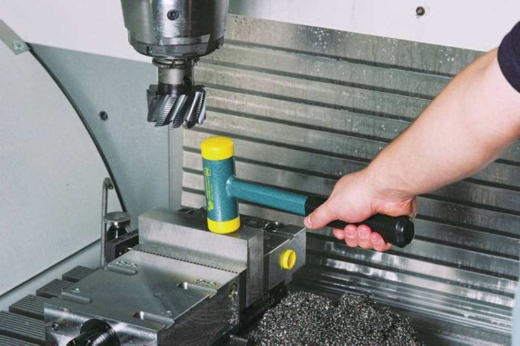 Wiha Schonhammer rückschlagfrei, mittelhart mit Stahlrohrstiel (02125) 40 mm