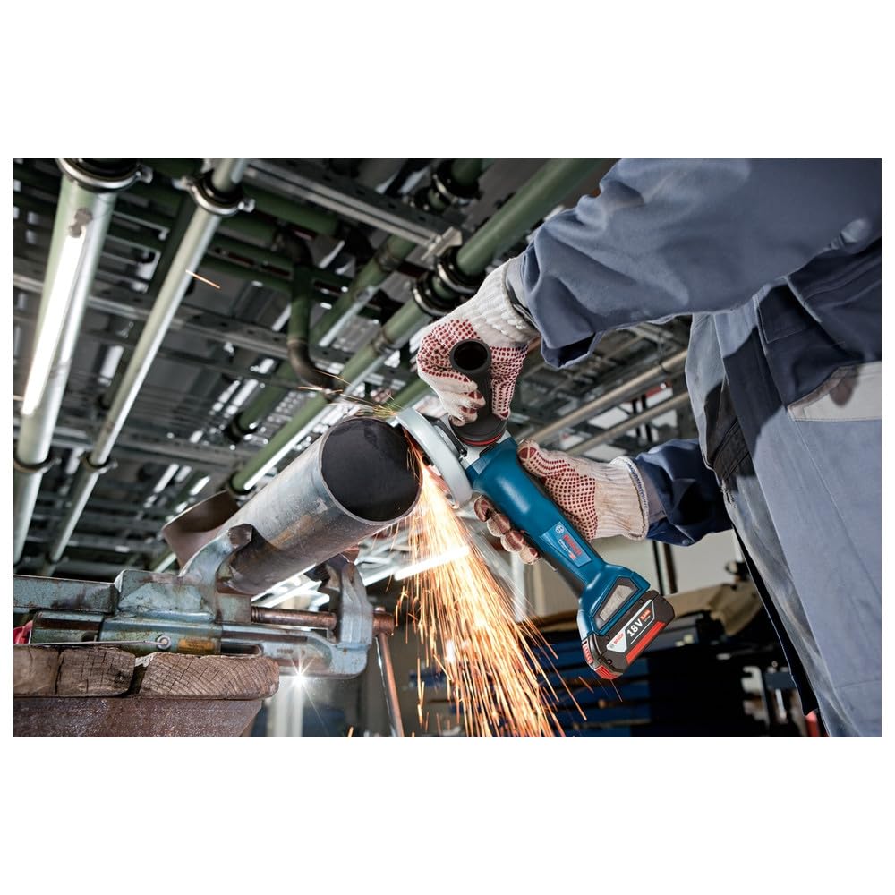 Bosch Professional 18V System Akku Winkelschleifer GWS 18V-10 P (inkl.Zusatzhandgriff, Schutzhaube, Schnellspannmutter, Aufnahmeflansch, Einlage, L-BOXX, ohne Akku/ Ladegerät)