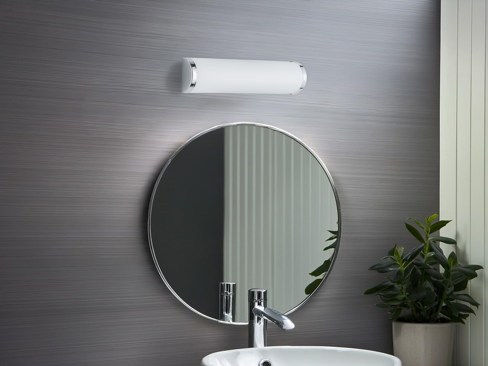 Trio Leuchten Wandleuchte Xavi 2803021-06, Metall Chrom, Glas weiß satiniert, exkl. 2x E14