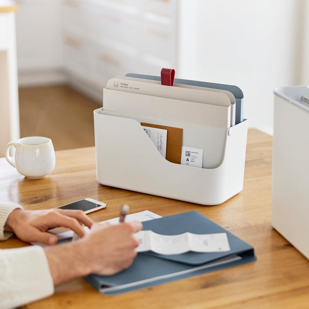 Rotho MYPAPER Set Dokumenten Ablage MY PAPER Plus, Set aus Organizer Dokumente und Ablagesystem mit Register, Kunststoff, weiss mit roten Mappen