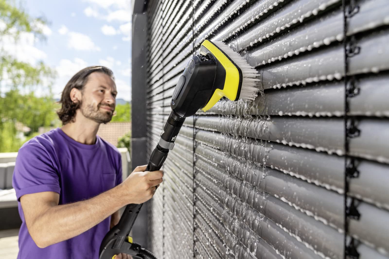 Kärcher WB 7 Plus 3-in-1 Waschbürste, 3 Funktionen: Schaumdüse, Hochdruck-Flachstrahldüse, weiche Bürste, originales Zubehör für die Kärcher Hochdruckreiniger K 2-K 7